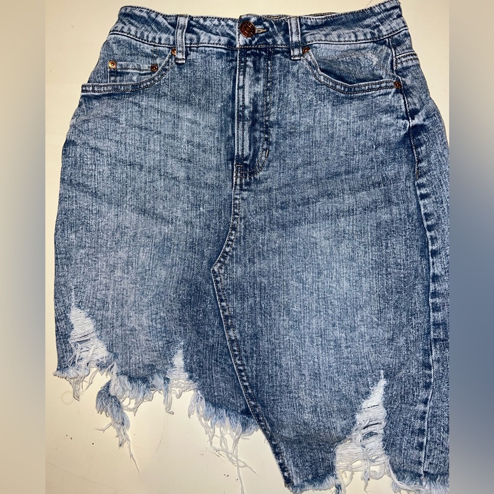 Madden Girl Stone Wash High Waist Asymmetrical Skirt